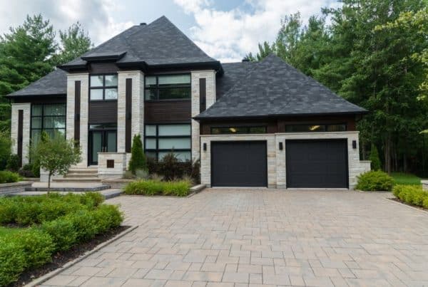 Exterior Home Design Trends For 2022 | Barrie Ontario exterior-home-design-trends-for-2022-Weaver-Exterior-Barrie