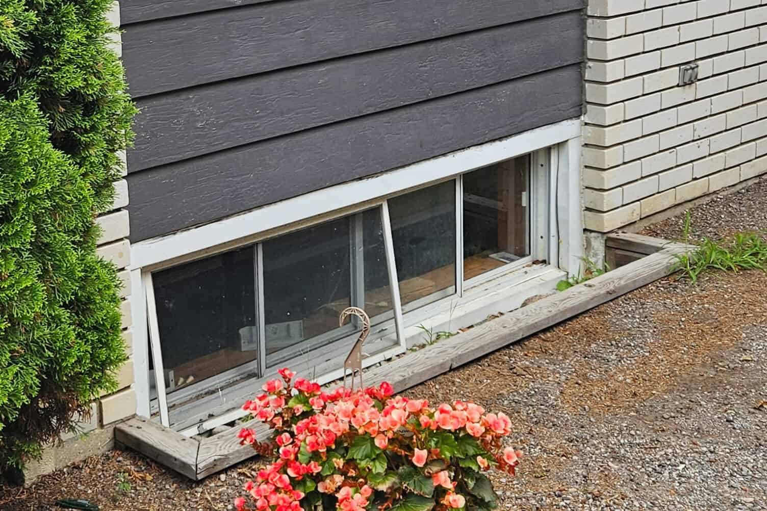 Basement Windows | Weaver Exterior Remodeling Barrie Ontario