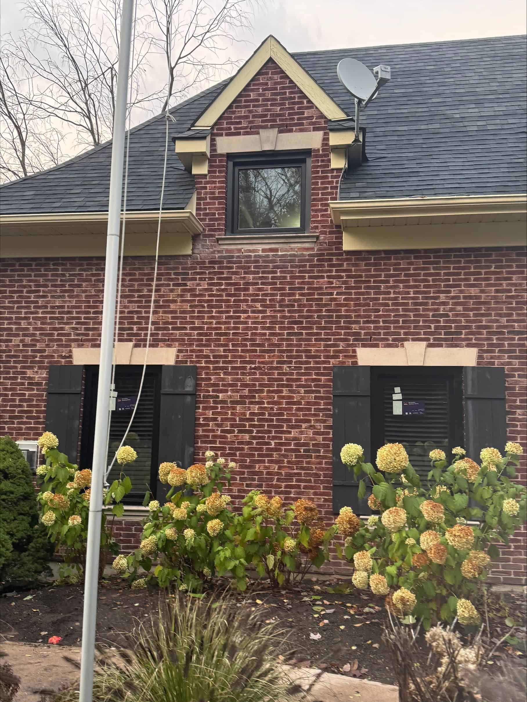 Window,Entry Door | Weaver Exterior Remodeling Barrie Ontario