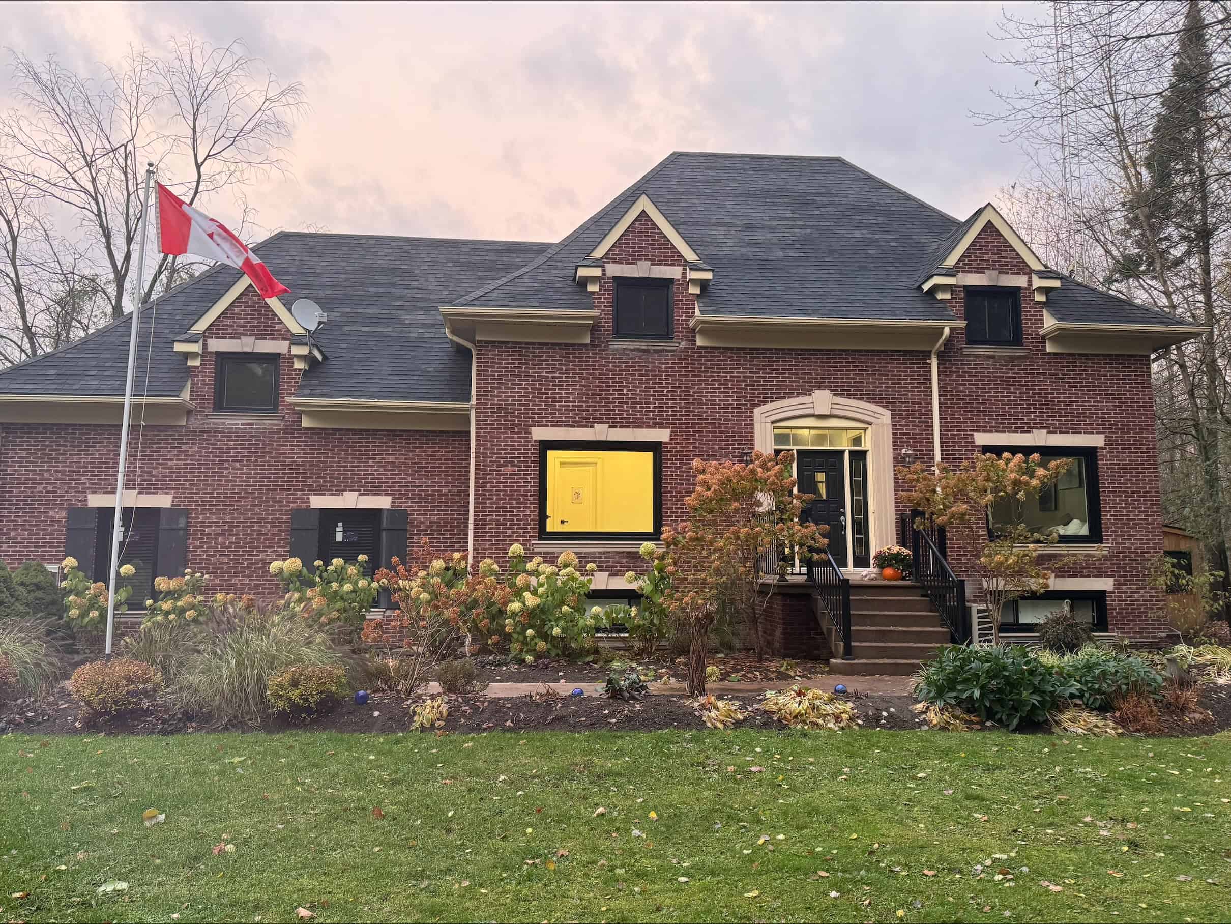 Window,Entry Door | Weaver Exterior Remodeling Barrie Ontario